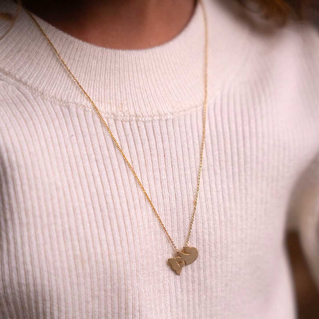 MINI COQUINE KOALA NECKLACE
