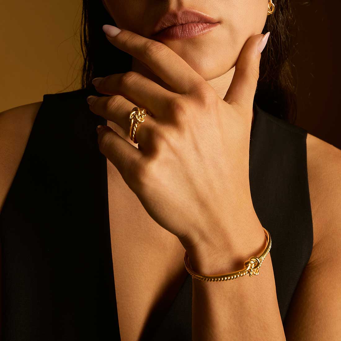 DOUBLE KNOT STRAIGHT AND TWISTED WIRE RING