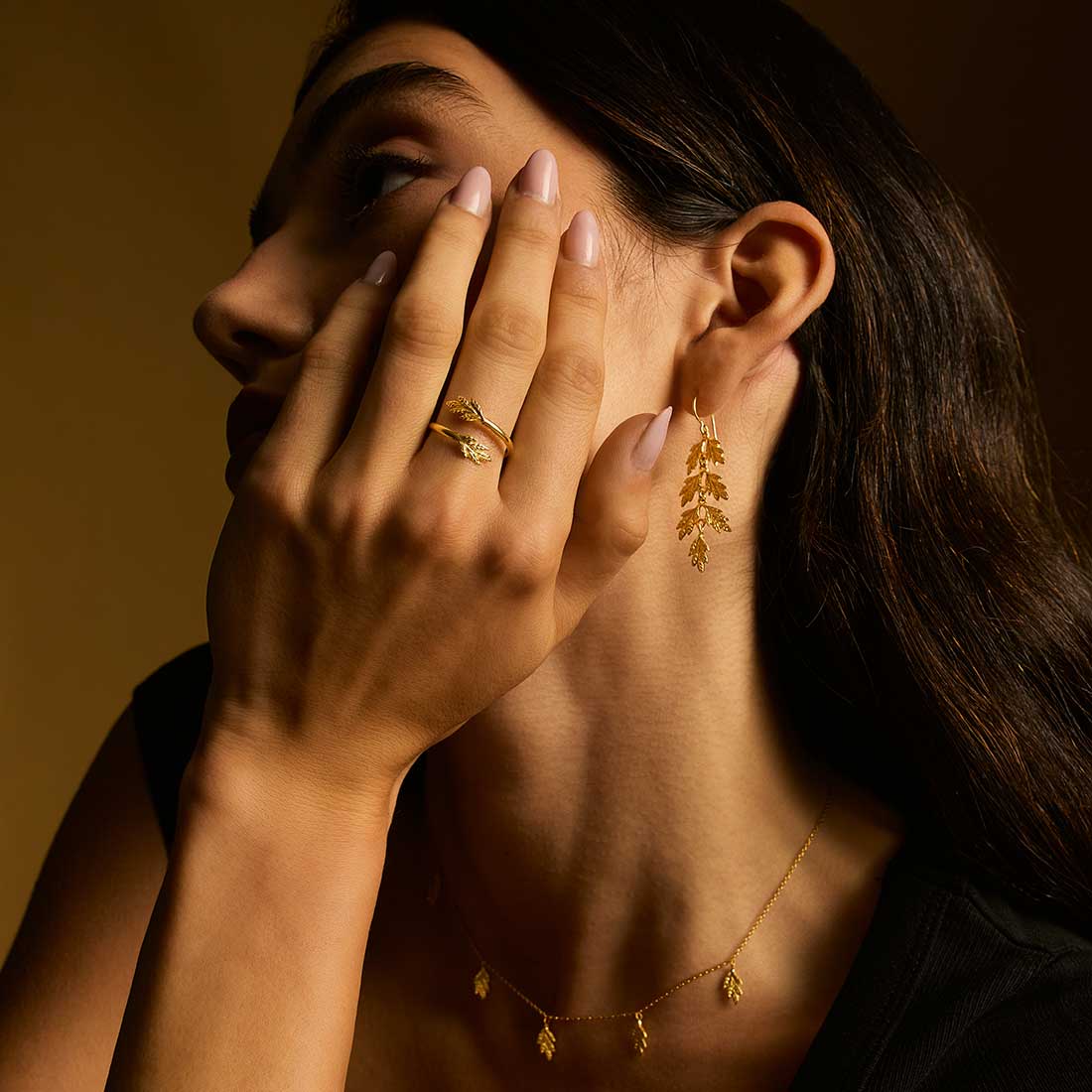 BOHO FIVE-LEAF NECKLACE