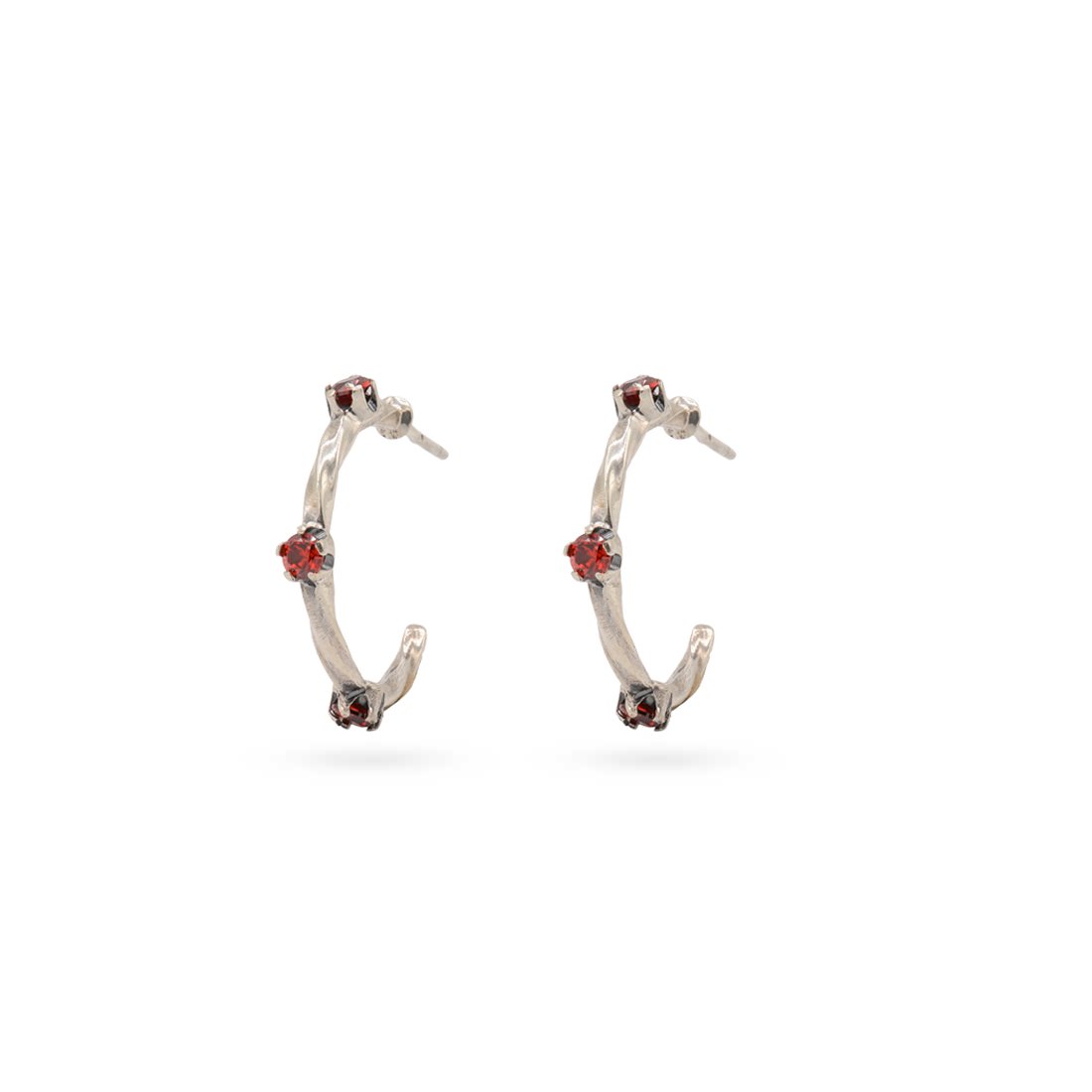 BRINCOS BASIC TORCIDOS COM ZIRCÓNIAS
